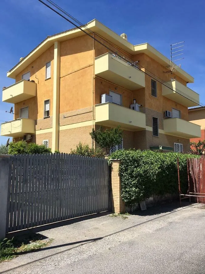 Bed and breakfast Bb Smallville Fiumicino