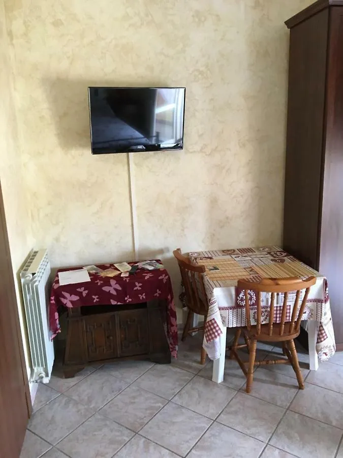 Bb Smallville Fiumicino Bed and breakfast